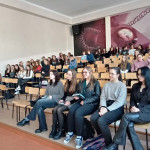 Powiększ zdjęcie Spotkania z pisarzem, Maciejem Sobczakiem - zdjęcie 4
