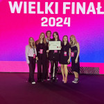Powiększ zdjęcie Srebrny Wilk - zdjęcie 1