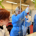 Powiększ zdjęcie Zajęcia w Instytucie Chemii UJK - zdjęcie 3