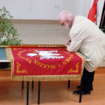 Powiększ zdjęcie Uroczyste rozpoczęcie roku szkolnego 2024/2025 połączone z wręczeniem nowego sztandaru - zdjęcie 16