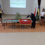 Powiększ zdjęcie Uroczyste rozpoczęcie roku szkolnego 2024/2025 połączone z wręczeniem nowego sztandaru - zdjęcie 19