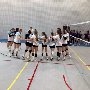 Mistrzostwa Kielc w Piłce Siatkowej Dziewcząt-zdjęcie 3