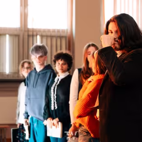 „Tryptyk jubileuszowy” w wykonaniu Teatru Bibliotecznego „Ex Libris” - zdjęcie 11