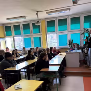 Spotkanie edukacyjne w ramach współpracy z UJK - zdjęcie 2